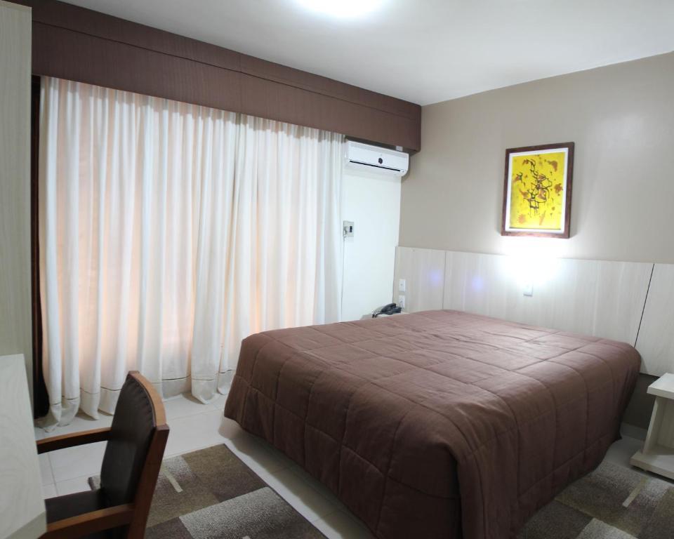 Hotel Antonio'S Санта-Крус-ду-Сул Номер фото