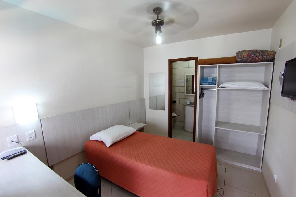 Hotel Antonio'S Санта-Крус-ду-Сул Экстерьер фото
